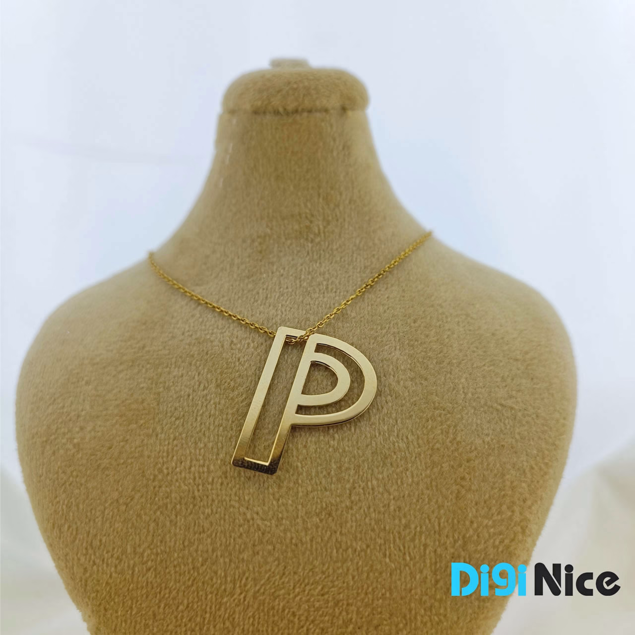 آویز گردنبند طلا 18 عیار طرح