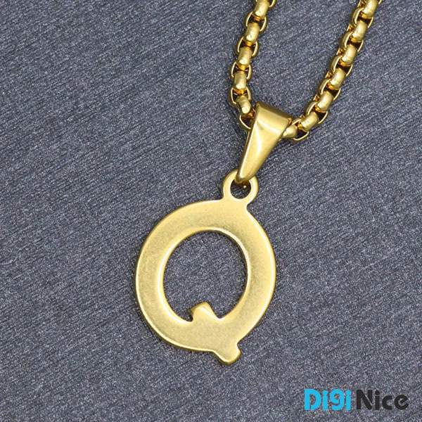 آویز گردنبند طلا 18 عیار طرح حرف لاتین Q
