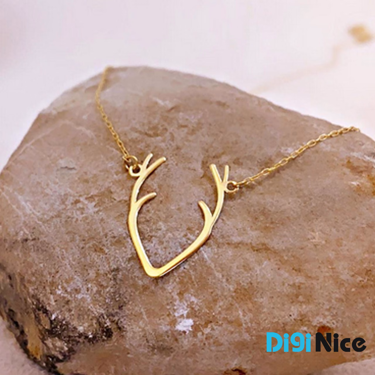 گردنبند طلا 18 عیار طرح شاخ گوزن