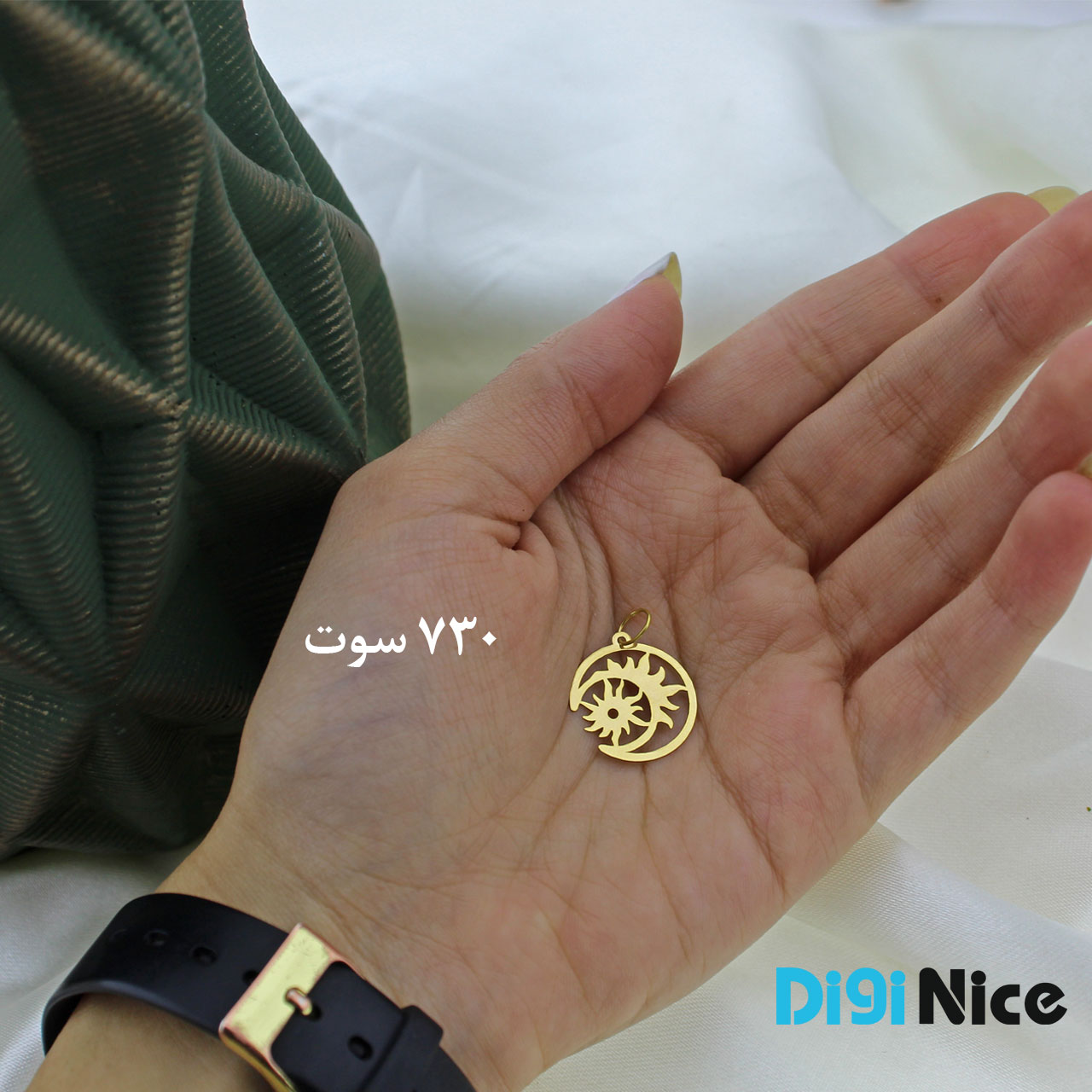 گردنبند طلا 18 عیار طرح ماه و خورشید (کد DN-P0431)