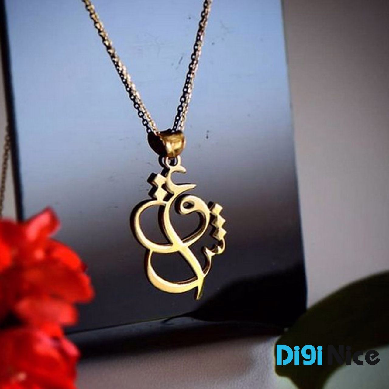 گردنبند-طلا-18عیار-طرح عشق