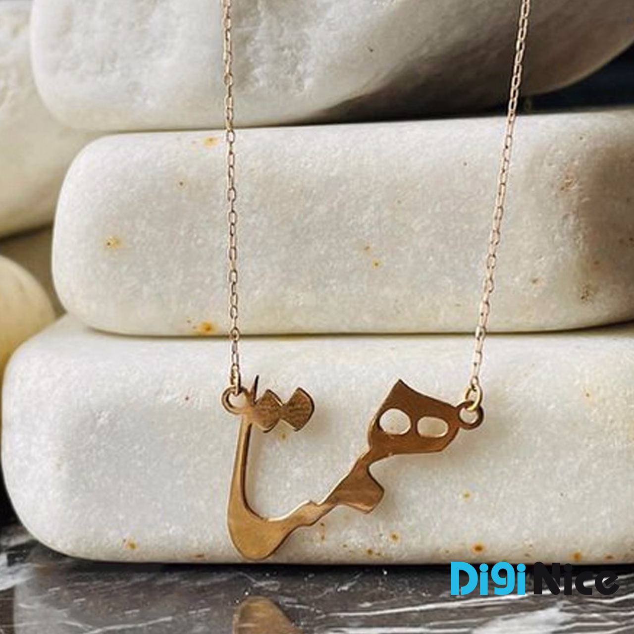 آویز گردنبند طلا 18 عیار طرح همتا