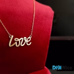 گردنبند طلا 18 عیار طرح love
