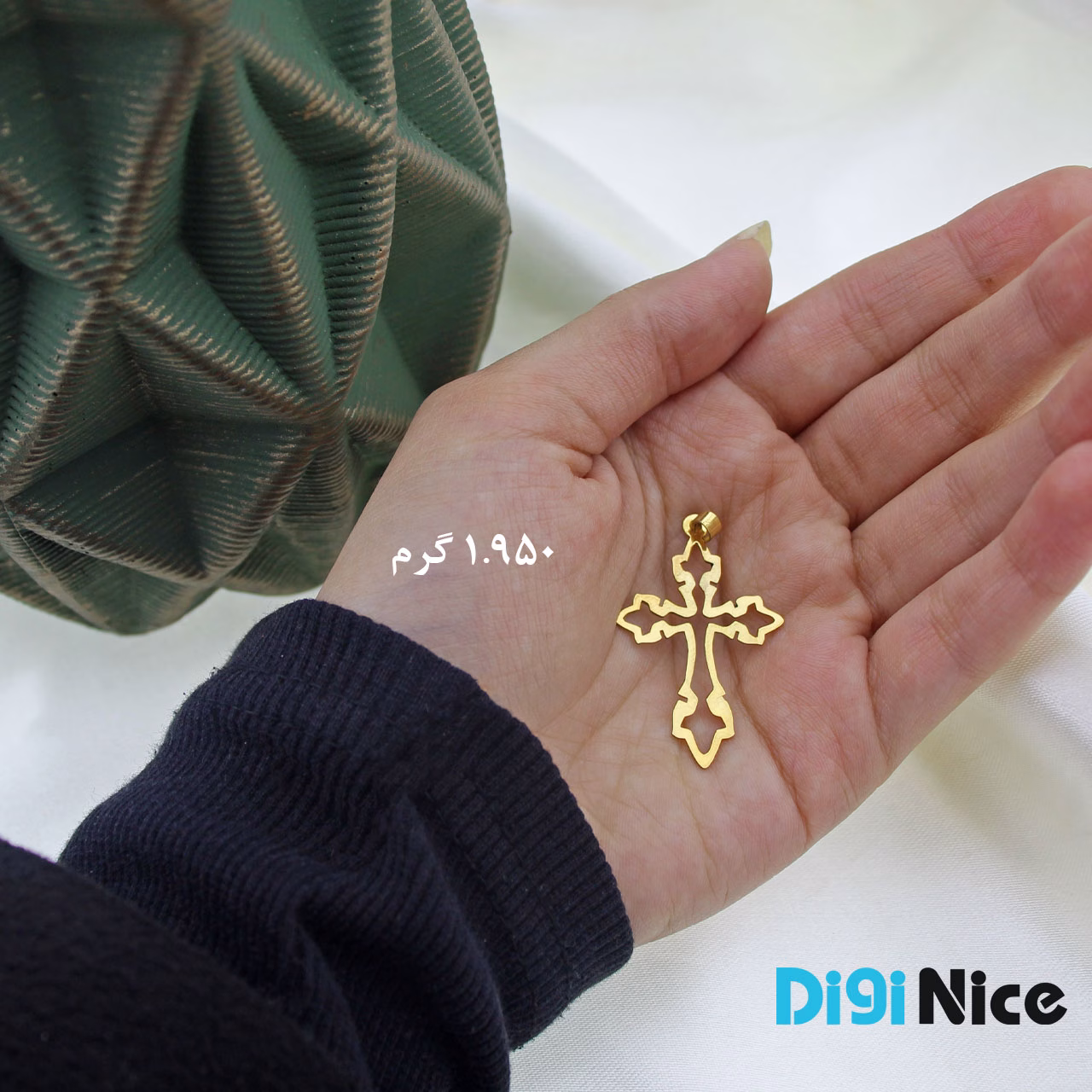 گردنبند طلا 18 عیار طرح صلیب (کد DN-P1584)