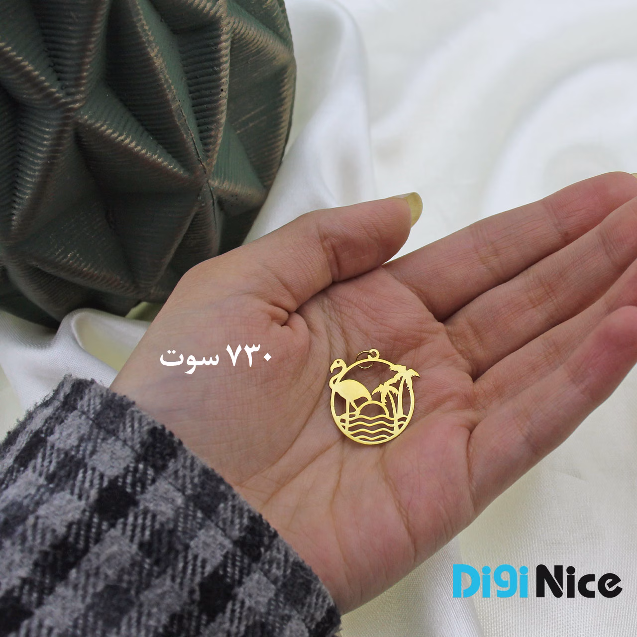 گردنبند طلا 18 عیار طرح فلامینگو (کد DN-P2327)