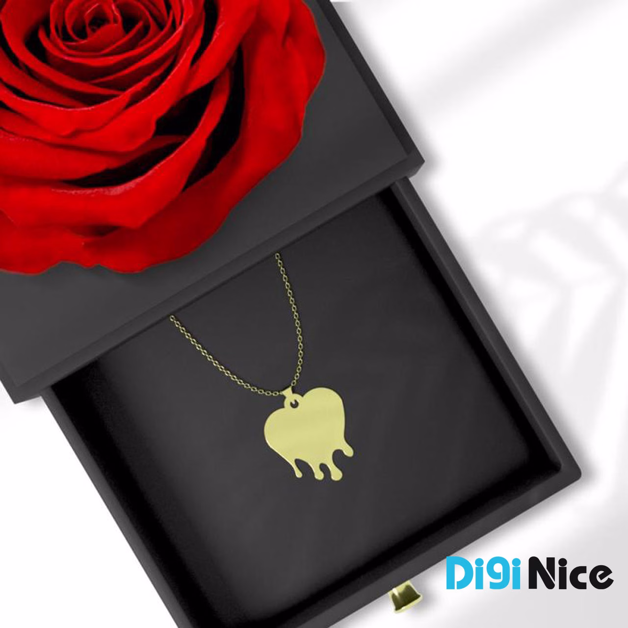 گردنبند طلا 18 عیار طرح قلب